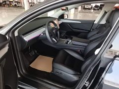 Tesla Model Y Rear-Wheel Drive - ფოტო 15