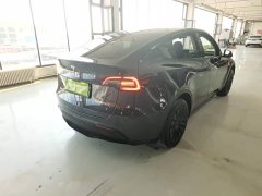 Tesla Model Y Rear-Wheel Drive - ფოტო 7