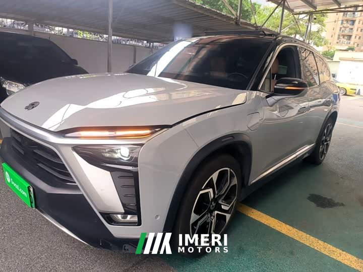 NIO ES8 415KM Signature Edition Six-Seater