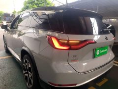 NIO ES8 2020 415KM Signature Edition Six-Seater - ფოტო 5