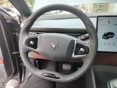 BAIC ARCFOX Alpha T5 Extended Range 1215 Yuan Jing Zhi Xing Version - ფოტო 11