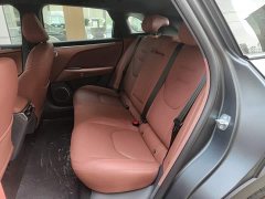 BAIC ARCFOX Alpha T5 Extended Range 1215 Yuan Jing Zhi Xing Version - ფოტო 17