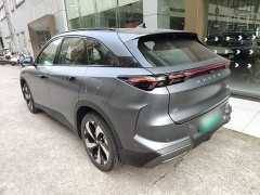 BAIC ARCFOX Alpha T5 Extended Range 1215 Yuan Jing Zhi Xing Version - ფოტო 5