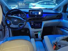 Buick GL8 2021 Land Business Class 652T Luxury - ფოტო 10