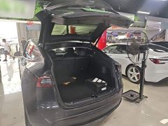 Tesla Model Y 2024 Rear-Wheel Drive - ფოტო 19