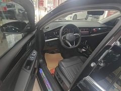 Volkswagen Passat Facelift 330TSI Elite - ფოტო 16