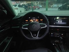 Volkswagen Passat Outstanding Edition 330TSI Elite - ფოტო 11