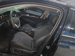 Volkswagen Passat Outstanding Edition 330TSI Elite - ფოტო 15