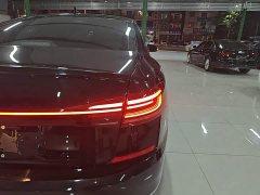 Volkswagen Passat Outstanding Edition 330TSI Elite - ფოტო 8
