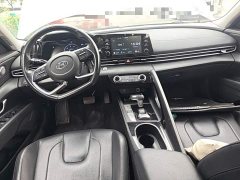 Hyundai Elantra 1.5L CVT GLX Elite - ფოტო 10