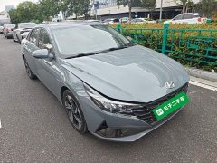 Hyundai Elantra 1.5L CVT GLX Elite - ფოტო 4