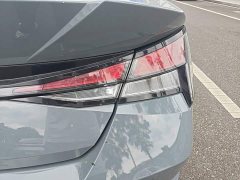 Hyundai Elantra 1.5L CVT GLX Elite - ფოტო 8