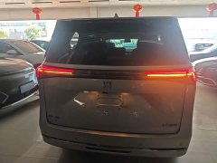 Buick GL8 New Energy Lusang Respect Edition - ფოტო 6