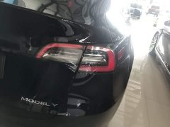 Tesla Model Y 2022 Facelift Rear-Wheel Drive - ფოტო 8