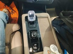 Volvo XC90 Plug-in Hybrid Facelift T8 Inscription Luxury 7-Seater - ფოტო 14