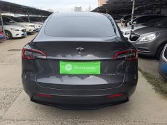 Tesla Model Y Long Range All-Wheel Drive - ფოტო 6