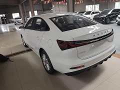 SAIC Roewe i5 1.5L CVT Executive Edition - ფოტო 5