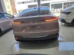 Nio Lerado L60 2025 60kWh Rear-Wheel Drive - ფოტო 6