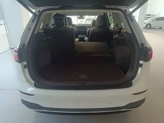 Volkswagen Viloran Facelift 330TSI Luxury - ფოტო 19