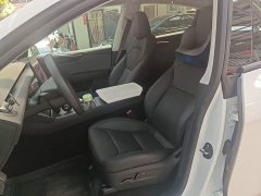 Tesla Model Y Rear-Wheel Drive - ფოტო 15