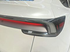 Tesla Model Y Rear-Wheel Drive - ფოტო 8