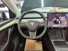 Tesla Model Y Rear-Wheel Drive - ფოტო 11