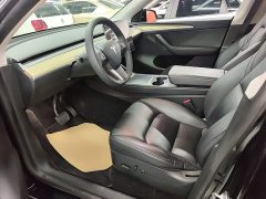 Tesla Model Y Rear-Wheel Drive - ფოტო 15