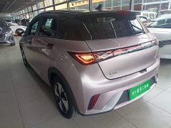 BYD Dolphin 420km Fashion Edition - ფოტო 5