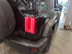 Tank 300 Off-Road Edition 2.0T Challenger - ფოტო 8