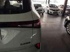 Wuling Xingchen 1.5T CVT Star Shine Edition - ფოტო 8