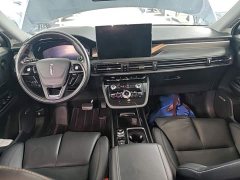Lincoln Adventurer 2022 2.0T AWD Prestige - ფოტო 10