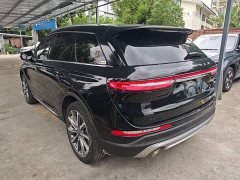 Lincoln Adventurer 2022 2.0T AWD Prestige - ფოტო 5