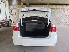 Volkswagen Santana 1.5L Manual Fashion Edition - ფოტო 19