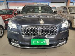 Lincoln Flying Spur 2022 3.0T V6 4WD Executive Edition - ფოტო 3