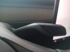 Tesla Model Y Rear-Wheel Drive - ფოტო 10