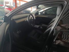 Tesla Model Y Rear-Wheel Drive - ფოტო 12