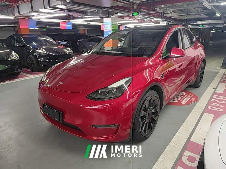 Tesla Model Y Long Range All-Wheel Drive