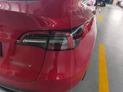 Tesla Model Y Long Range All-Wheel Drive - ფოტო 8