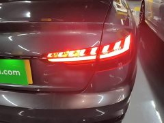 Audi A4L 40 TFSI Luxury Dynamic - ფოტო 8