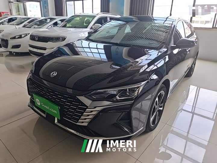 Dongfeng Yixuan MAX 1.5T Luxury Edition
