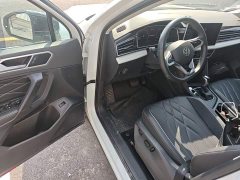 Volkswagen Tiguan L Outstanding Edition 300TSI Automatic FWD Dragon Ascendant Version - ფოტო 16