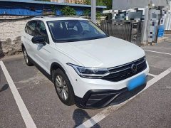 Volkswagen Tiguan L Outstanding Edition 300TSI Automatic FWD Dragon Ascendant Version - ფოტო 4