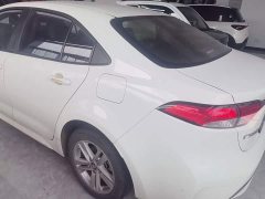 Toyota Corolla 1.8L CVT Luxury - ფოტო 5