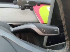 Tesla Model Y Rear-Wheel Drive - ფოტო 14