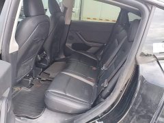 Tesla Model Y Rear-Wheel Drive - ფოტო 17