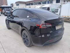 Tesla Model Y Rear-Wheel Drive - ფოტო 5