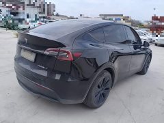 Tesla Model Y Rear-Wheel Drive - ფოტო 7