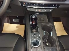 Cadillac XT4 28T FWD Luxury - ფოტო 14