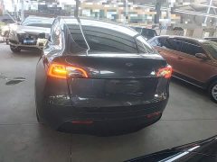 Tesla Model Y Rear-Wheel Drive - ფოტო 6
