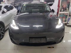 Tesla Model Y Rear-Wheel Drive - ფოტო 3